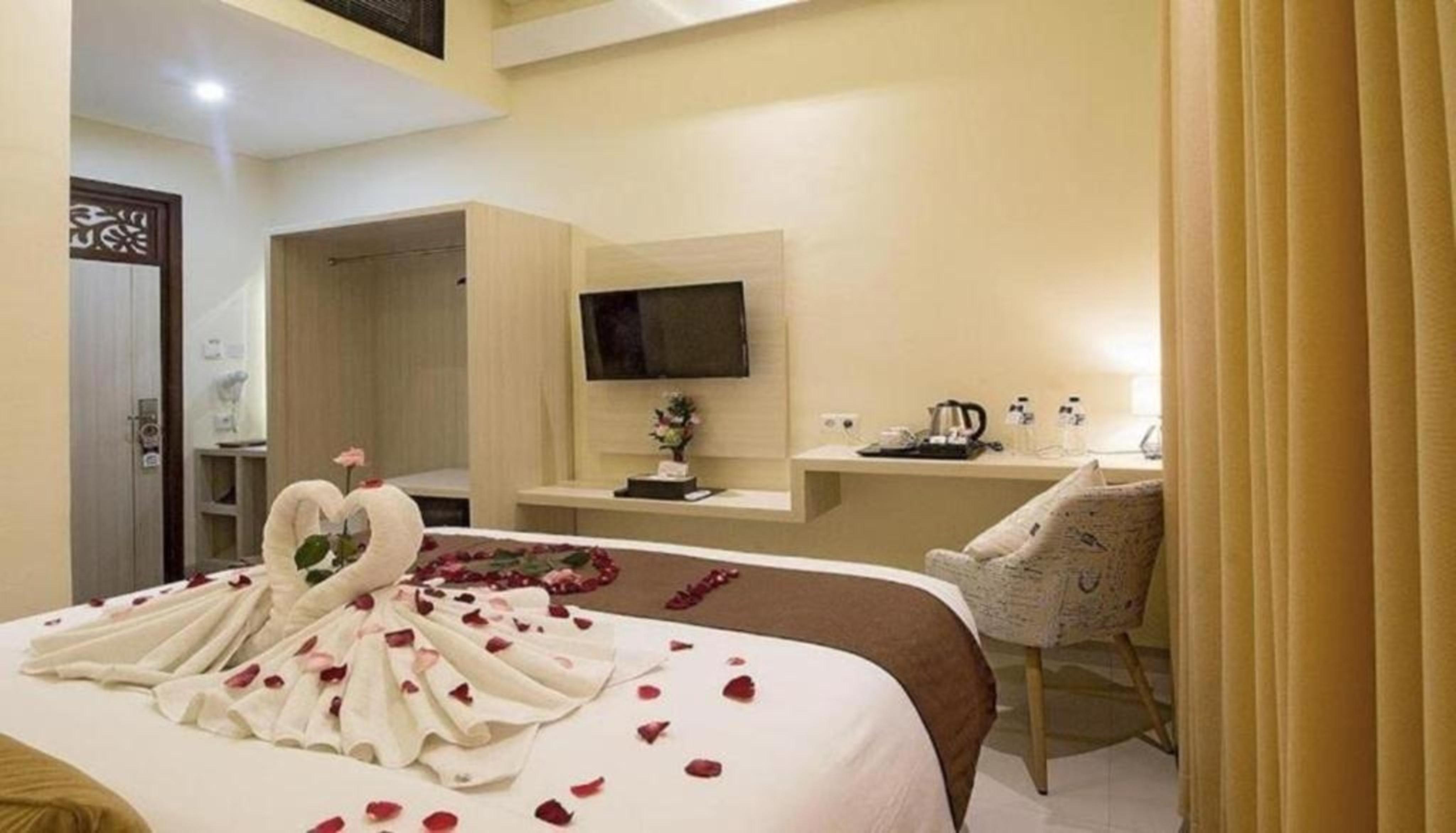 The Xotic Jimbaran Bali Hotel Екстериор снимка